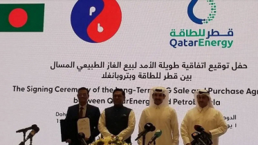 Bangladesh signs long term LNG deal with Qatar