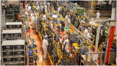 Asian factory output grows as global demand boosts exports