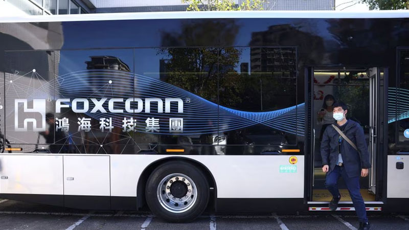 Foxconn plans $820mn investment in southern Taiwan