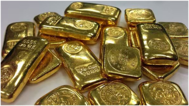 Gold falls as trade war concerns ease, US data in focus