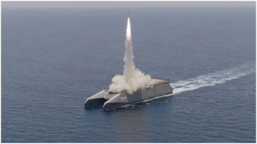 White House urges Iran to reach deal as Trump signals possible military action