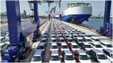 Japanese auto exports to US plunge amid escalating tariff pressures
