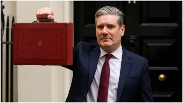UK government set to unveil tax-raising budget amid economic strain