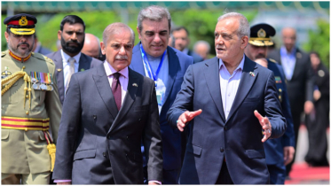 Pakistan, Iran set $8bn bilateral annual trade target