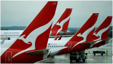 Qantas hit with record fine for illegal layoffs during pandemic