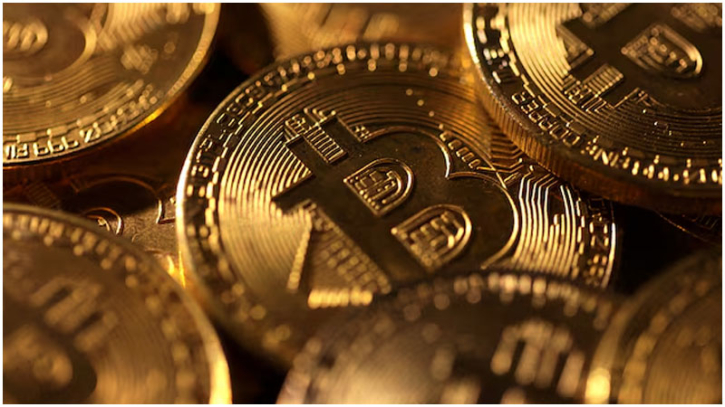 Bitcoin's 2025 rollercoaster may end on a low