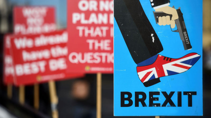 UK plagued by post-Brexit customs uncertainty UK plagued by post-Brexit customs uncertainty