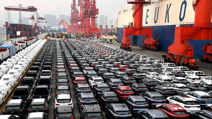 China overtakes Japan as world's top vehicle exporter
