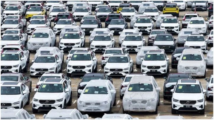 Mexico weighs 50% tariff on Chinese cars amid US pressure
