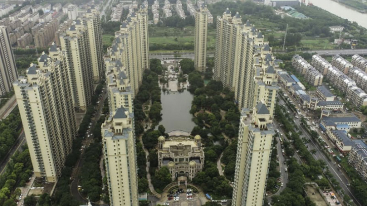 Crisis-hit China Evergrande share plunge by 80% Crisis-hit China Evergrande share plunge by 80%