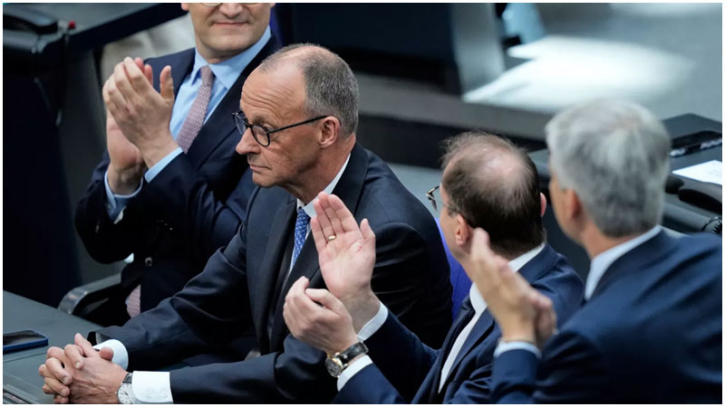 Germany unveils €46bn corporate tax cut plan to jumpstart economy Germany unveils €46bn corporate tax cut plan to jumpstart economy