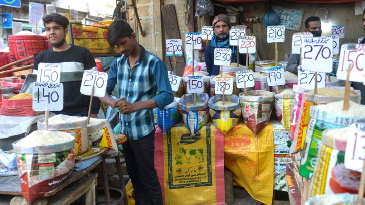 Pakistan's weekly inflation spikes to 42.27%