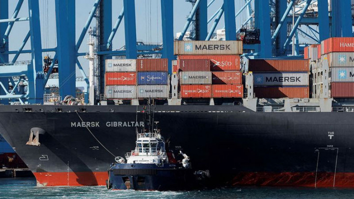 Mid-East businesses start to feel cost of Red Sea crisis Mid-East businesses start to feel cost of Red Sea crisis