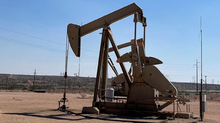Oil steady as OPEC retains demand forecasts