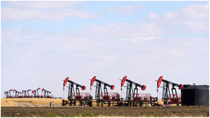 Oil prices edge lower as concerns over tariff impact grow Oil prices edge lower as concerns over tariff impact grow