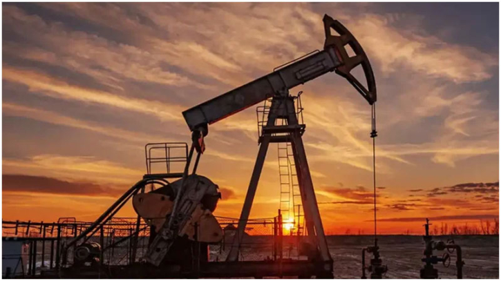 Oil jumps on report of Israel prepping Iran strike Oil jumps on report of Israel prepping Iran strike