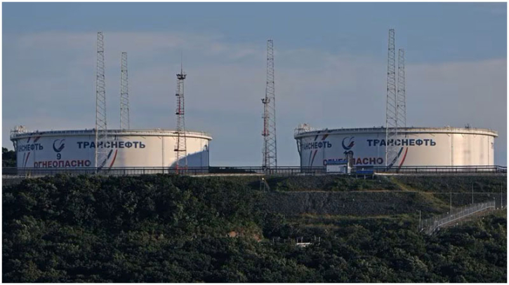 Oil prices edge higher as US–Venezuela tensions rekindle supply concerns