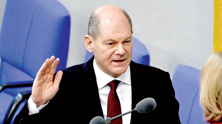 Olaf Scholz in India to press on EU trade deal