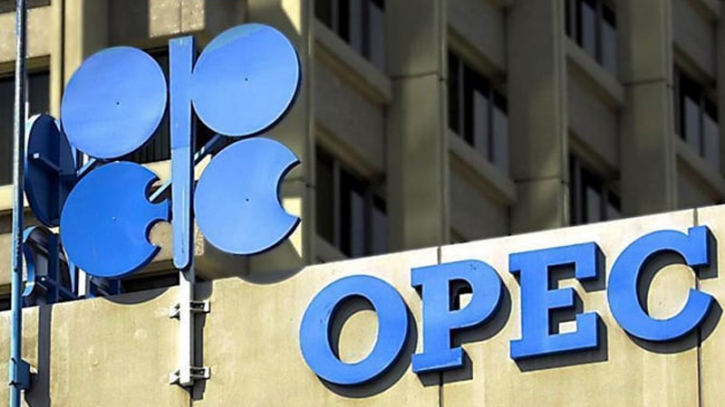 OPEC oil ministers support new output cuts by Saudi Arabia, Russia OPEC oil ministers support new output cuts by Saudi Arabia, Russia