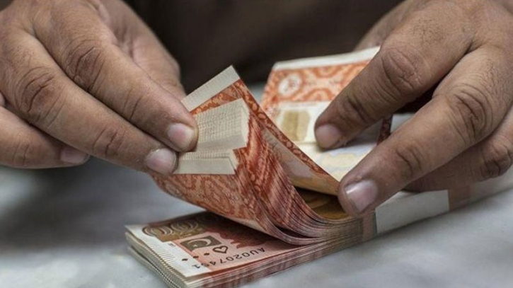 Pakistan’s debt sustainability indicators worsen