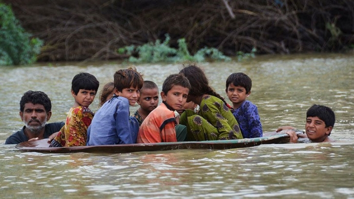 International donors pledge over $9bn flood-hit Pakistan