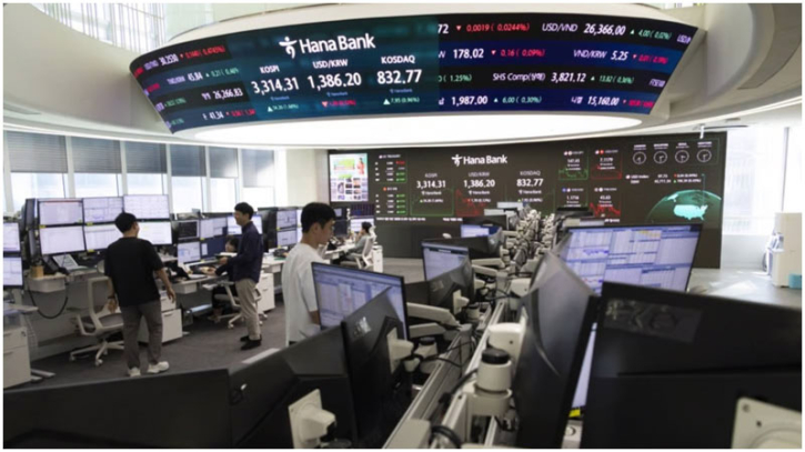 Asian stocks slip as investors brace for Fed decision and AI earnings test