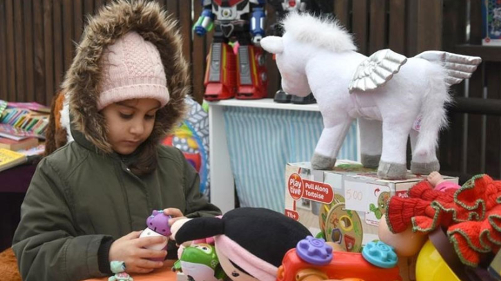 UK Children sell toys, write letters to quake-victim peers in Türkiye